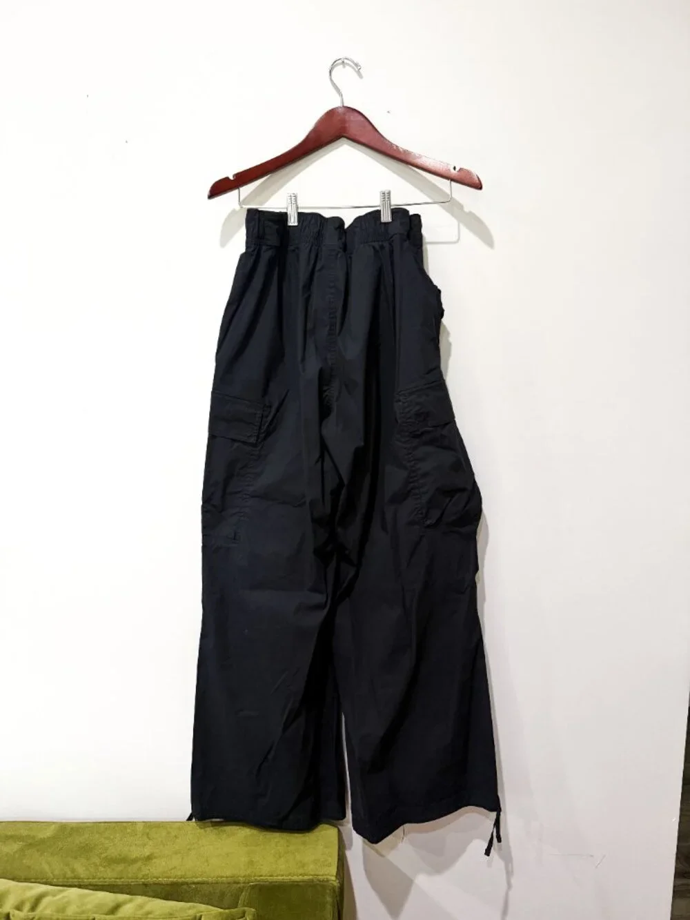 Nike Sportswear High-Waisted Loose Woven Cargo Pants Black Women's Size M
